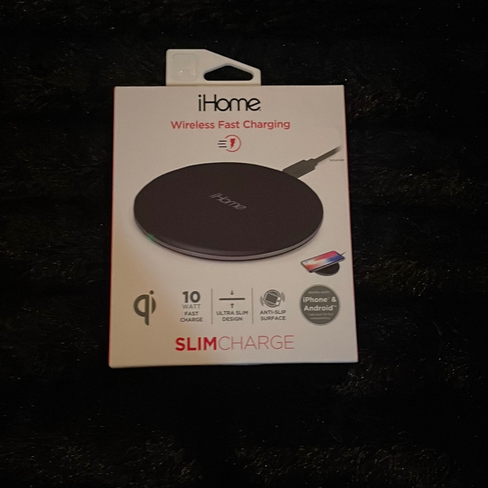IHome Wireless Fast Charger for iPhone & Android